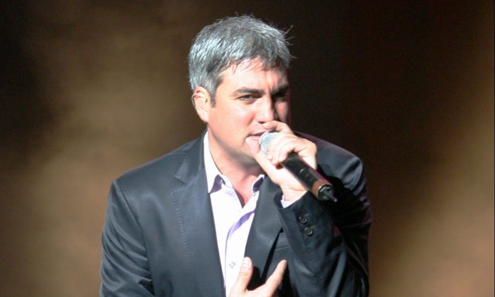 Ivey appoints Taylor Hicks to board of Alabama Music Hall of Fame